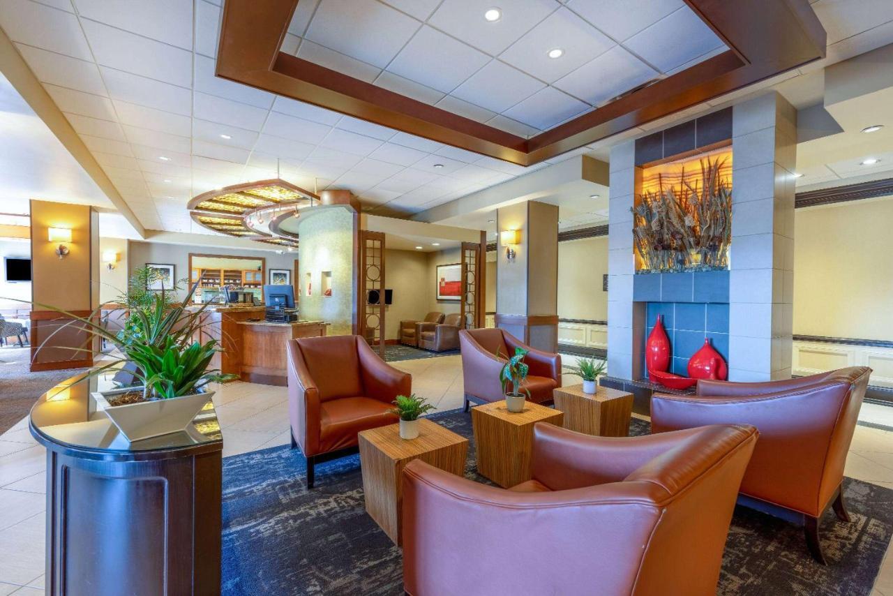 Wyndham Garden Kansas City Airport Extérieur photo
