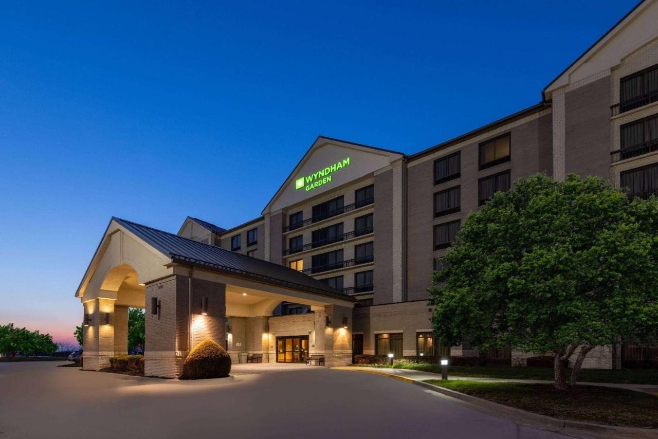 Wyndham Garden Kansas City Airport Extérieur photo